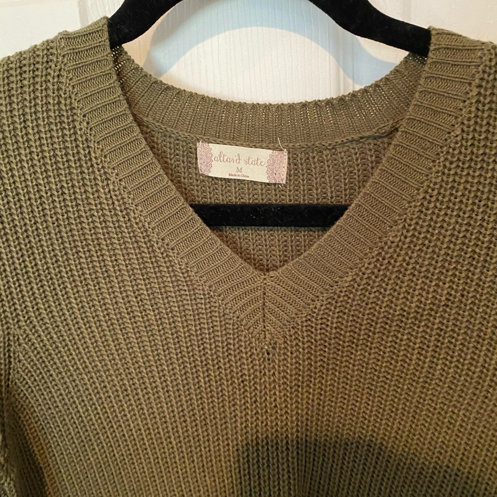 Sweater - Picture 2 of 2